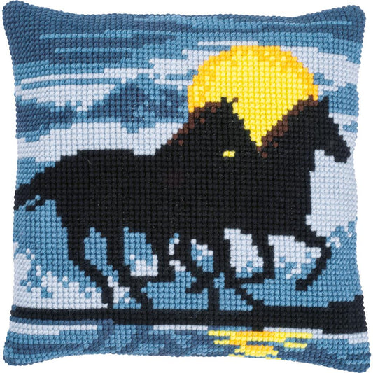 Kruissteekkussen kit Paarden in het maanlicht